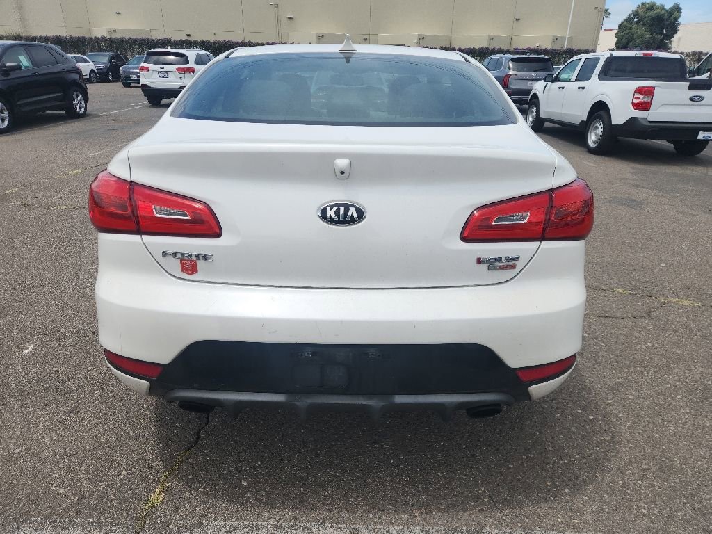 Used 2016 Kia Forte Koup SX FWD image 11