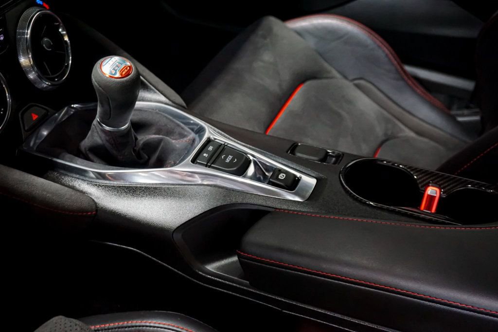 Used 2018 Chevrolet Camaro ZL1 image 12