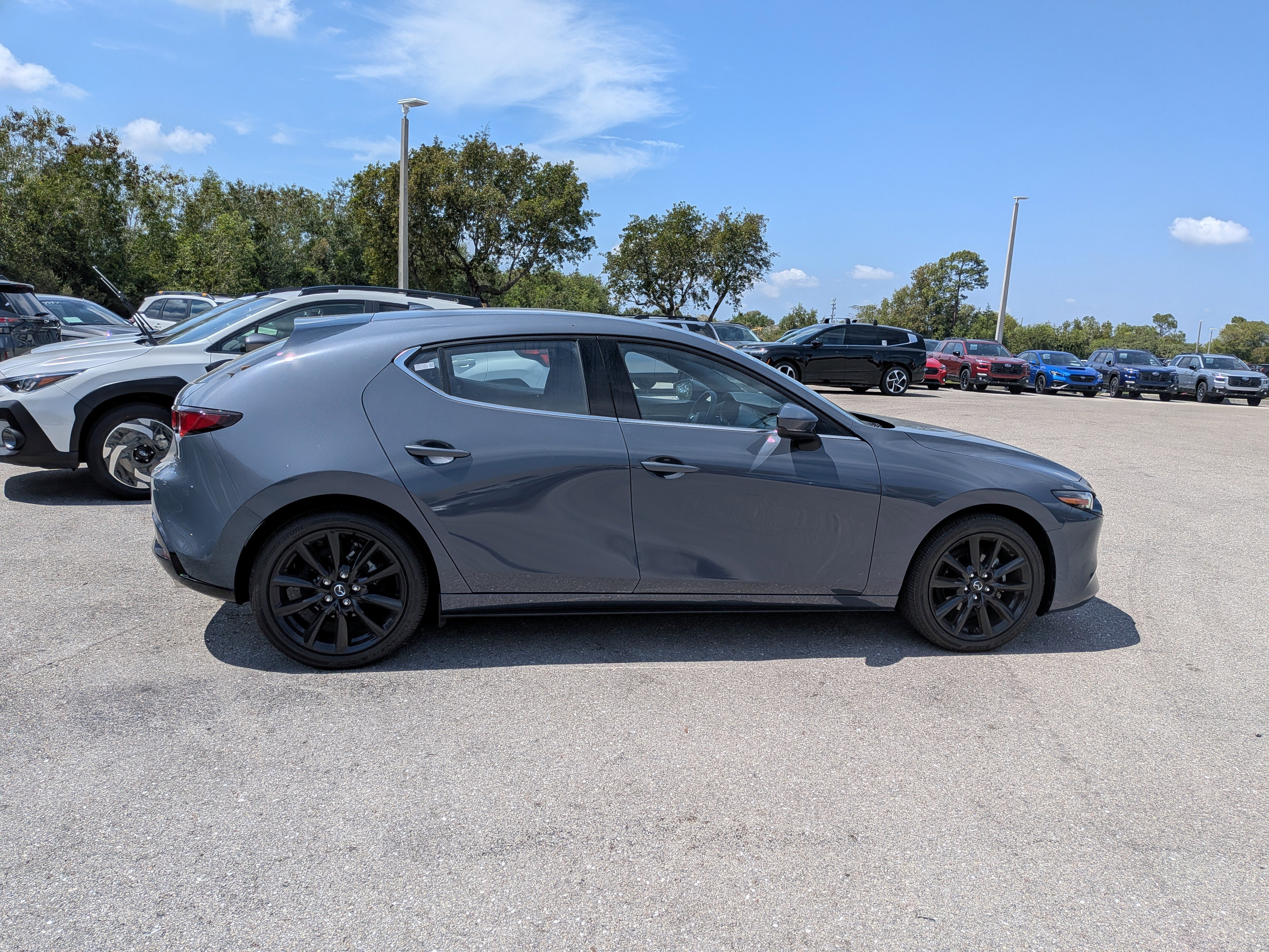 Used 2025 MAZDA MAZDA3 2.5 S Hatchback w/ Premium Pkg image 3