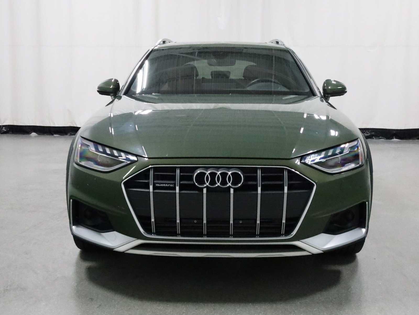 Used 2024 Audi A4 2.0T allroad Prestige AWD/4WD image 14