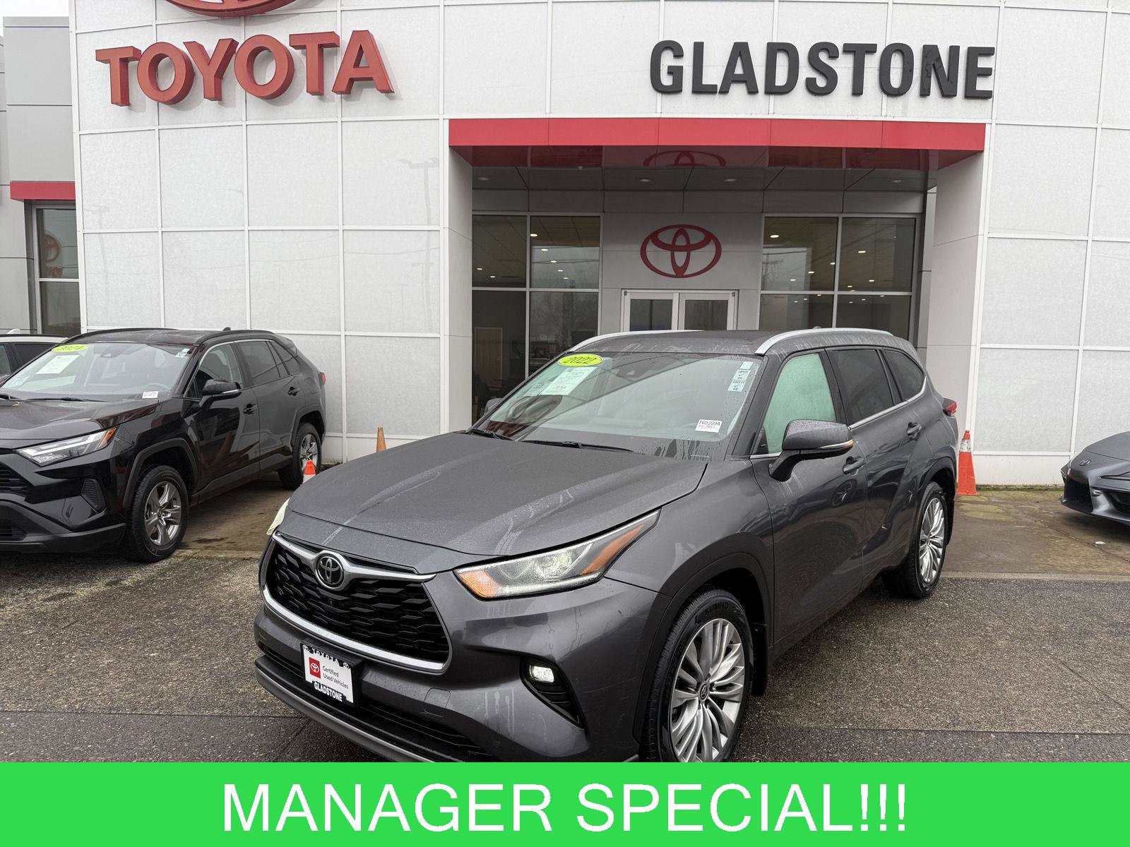 Used 2022 Toyota Highlander Platinum