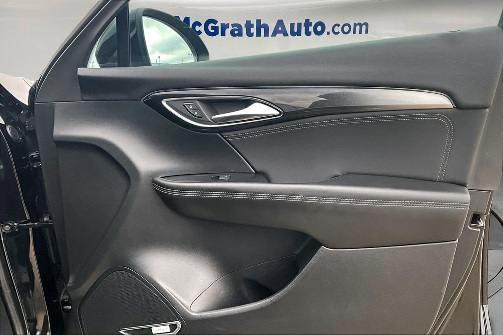 Used 2024 Buick Envision Preferred image 29