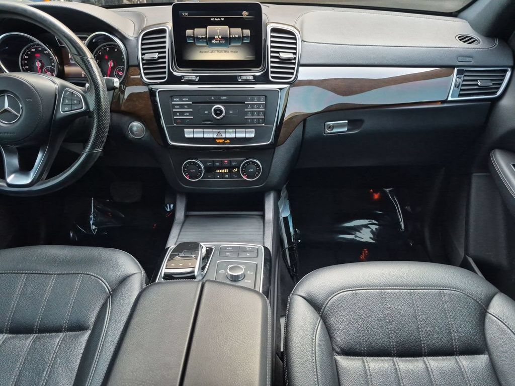 Used 2017 Mercedes-Benz GLS 450 4MATIC image 13