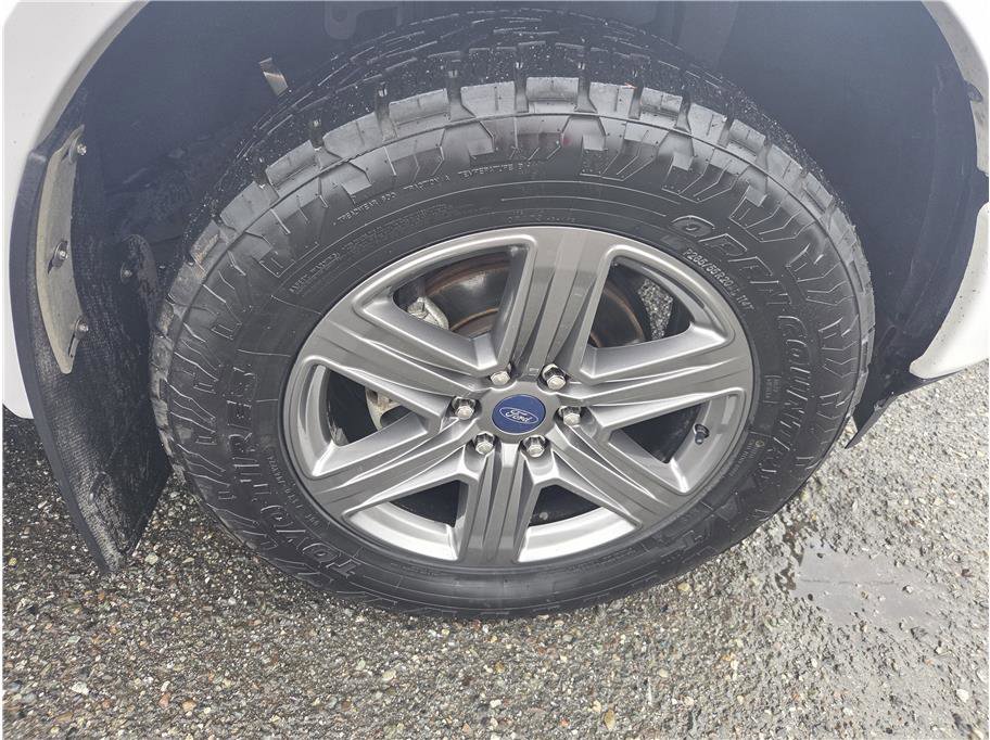 Used 2019 Ford F150 Lariat w/ Equipment Group 502A Luxury image 10