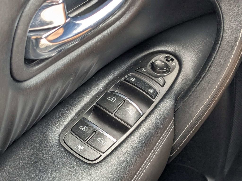 Used 2020 Nissan Armada SL RWD image 19