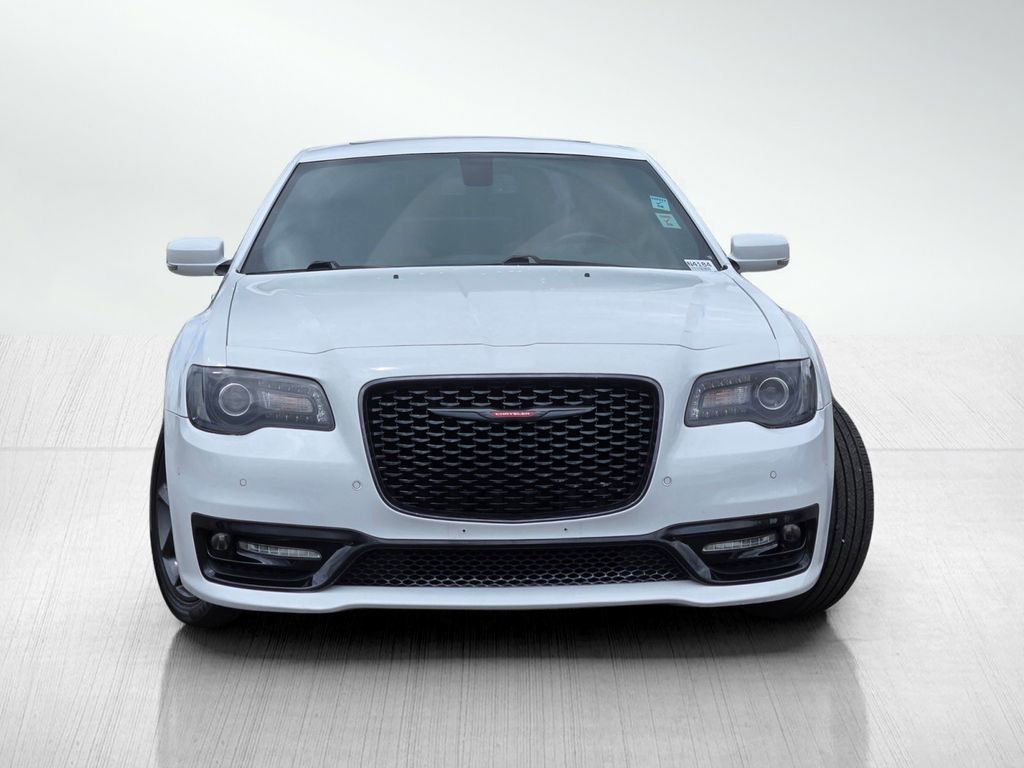 Used 2021 Chrysler 300 S w/ S Model Appearance Package RWD image 2