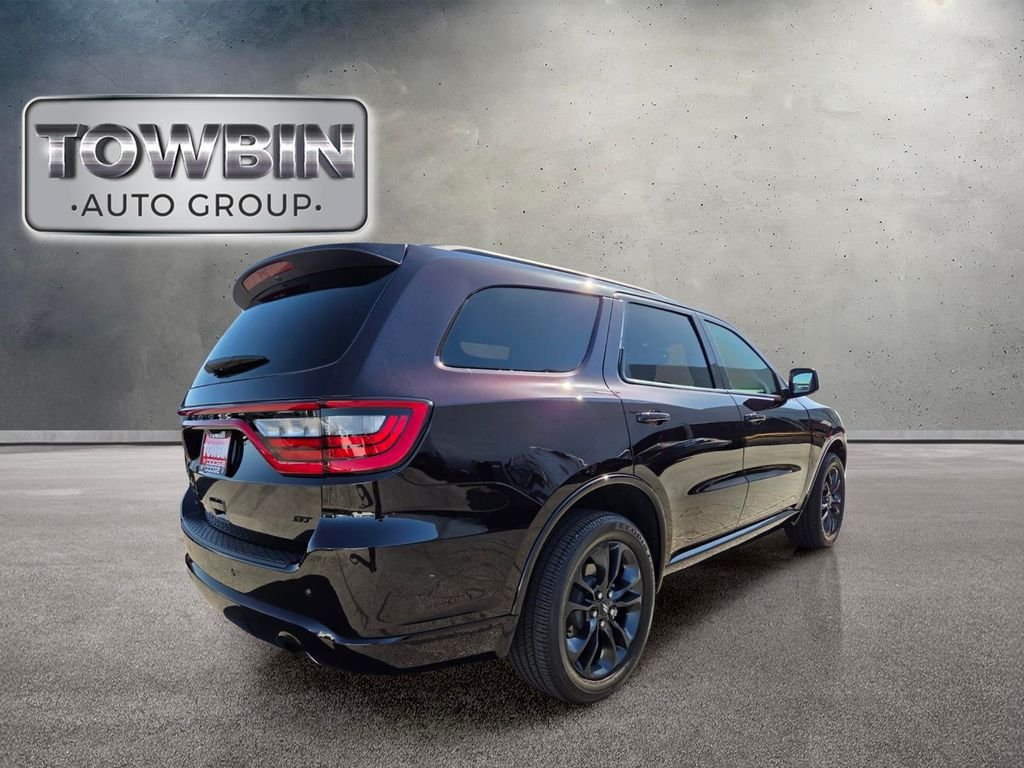 Used 2025 Dodge Durango GT w/ Blacktop Package AWD/4WD image 4