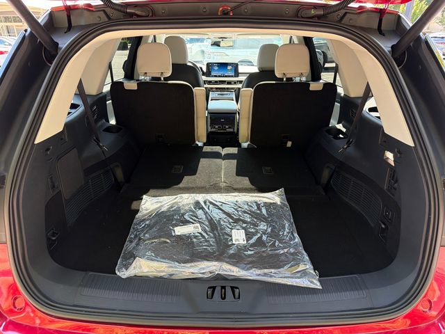 Used 2026 Lincoln Aviator 2WD image 20