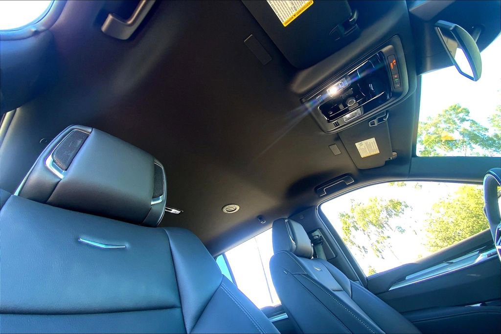 New 2026 Cadillac Escalade ESV 2WD image 32