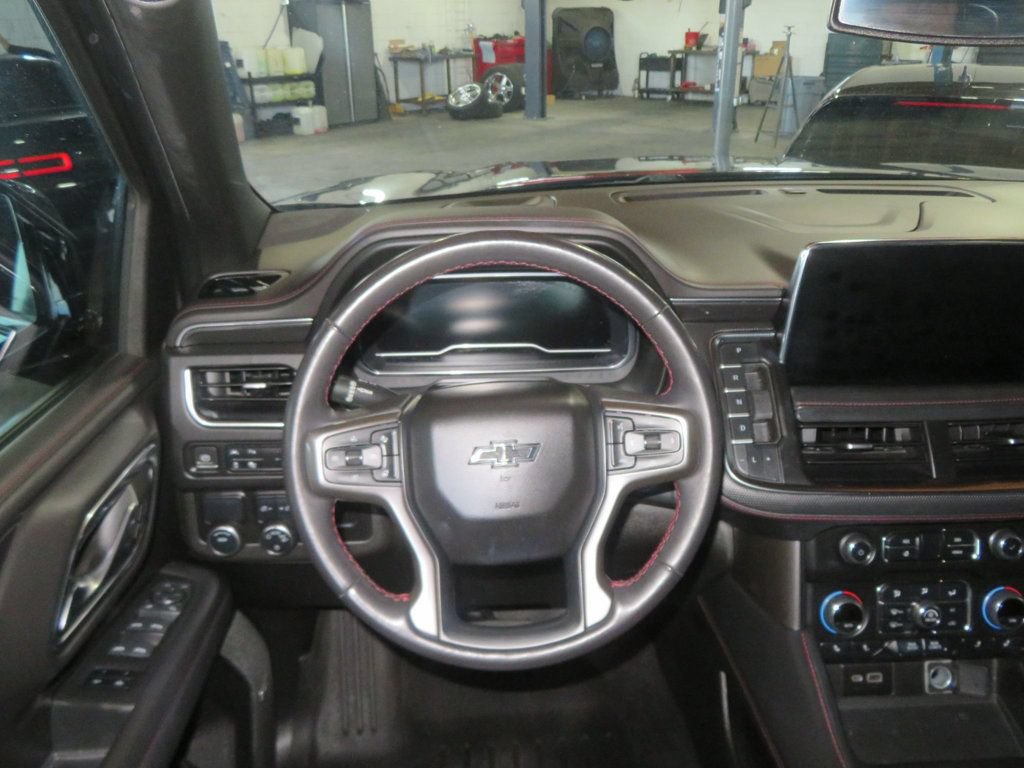 Used 2022 Chevrolet Tahoe RST w/ Luxury Package RWD image 38