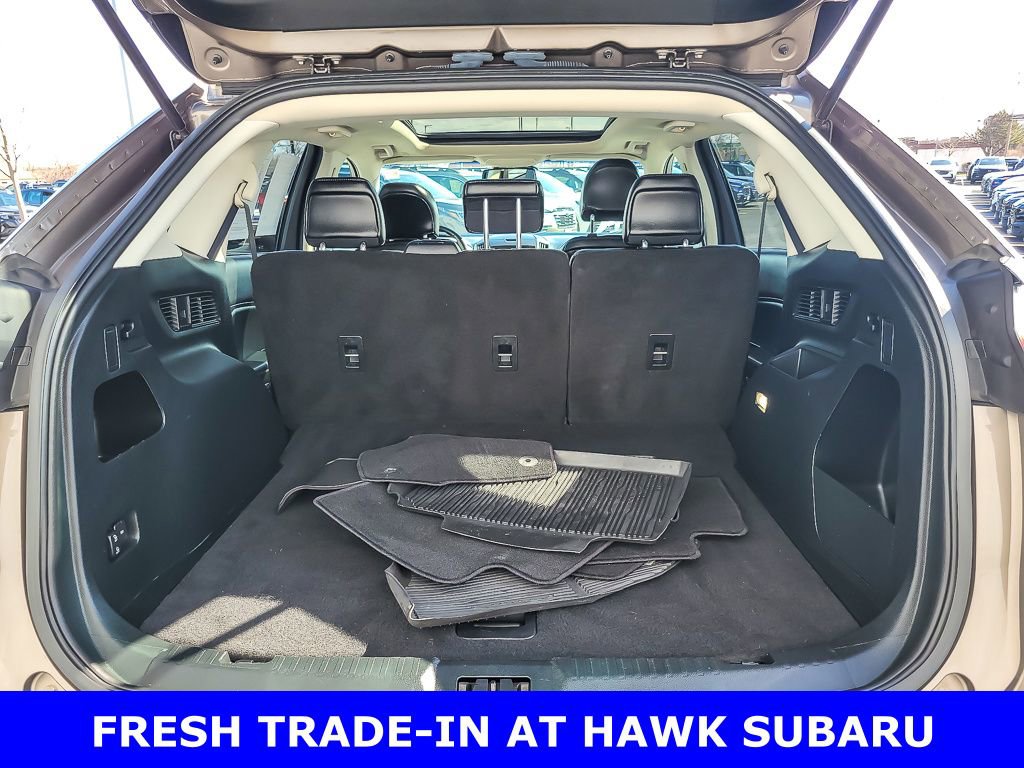 Used 2019 Ford Edge SEL w/ Equipment Group 201A image 17
