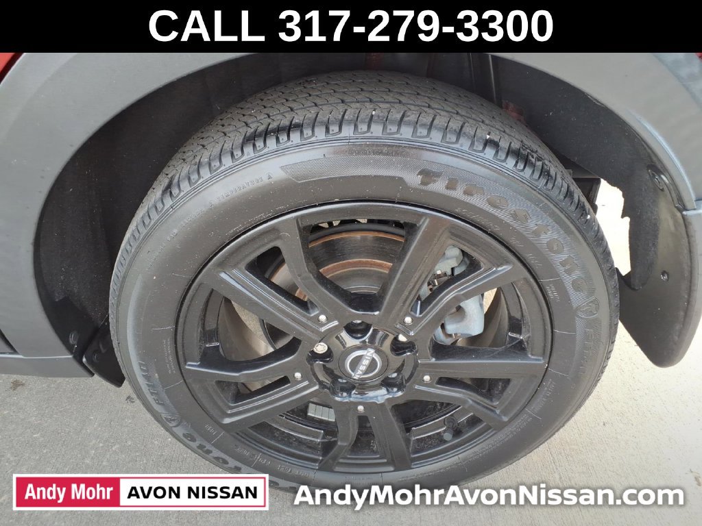 Used 2022 Nissan Kicks SR FWD image 13