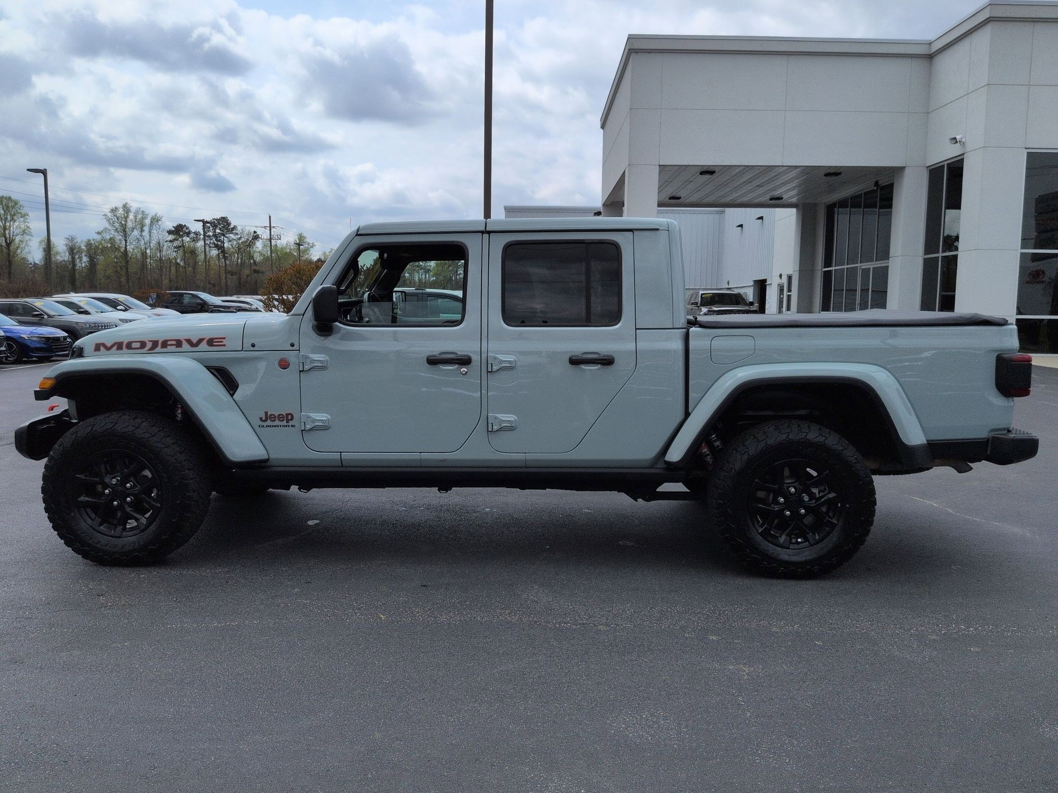 Certified 2023 Jeep Gladiator Mojave w/ LED Lighting Group image 8