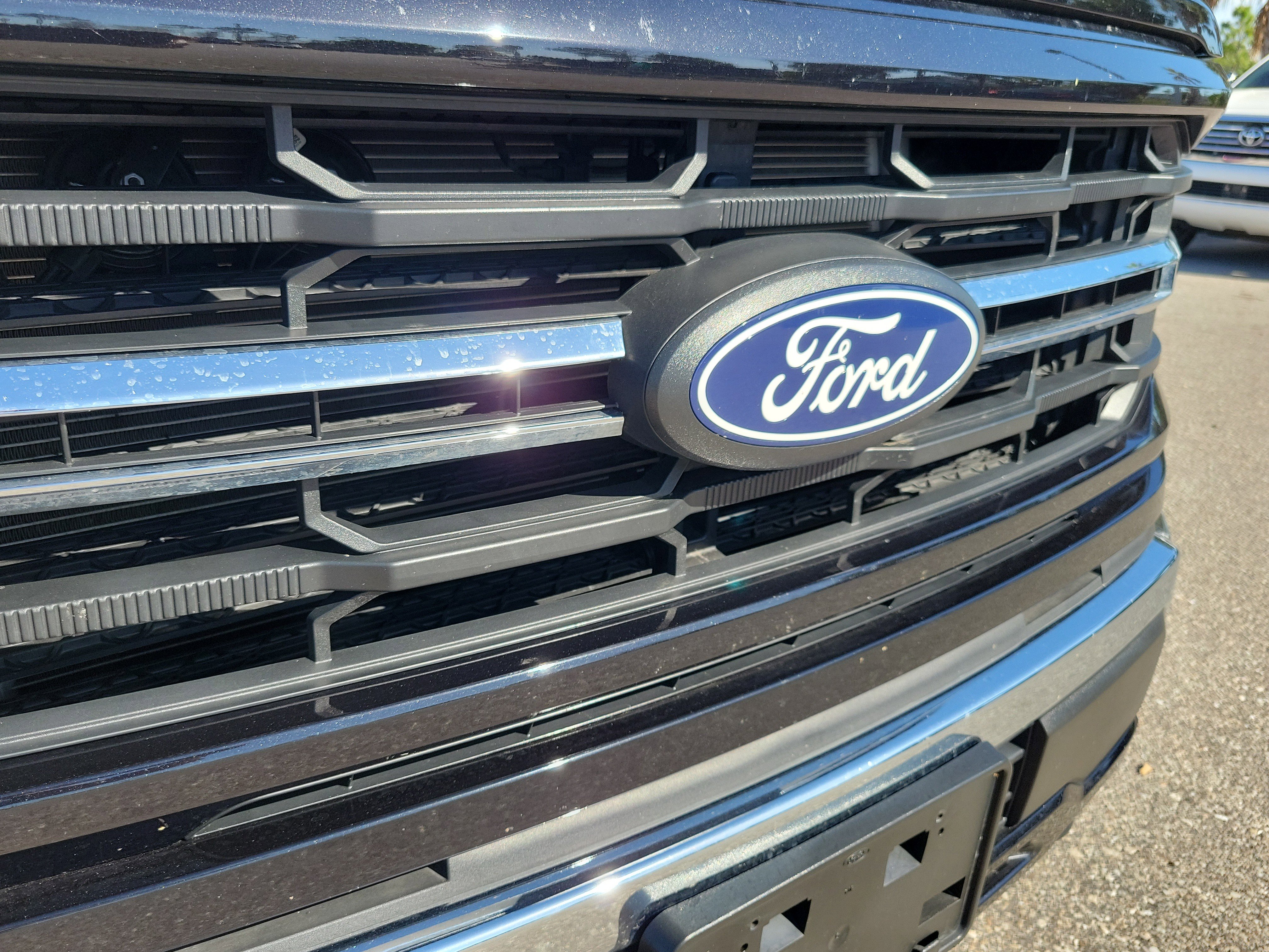 Used 2025 Ford F150 XLT w/ Equipment Group 301A Standard image 7