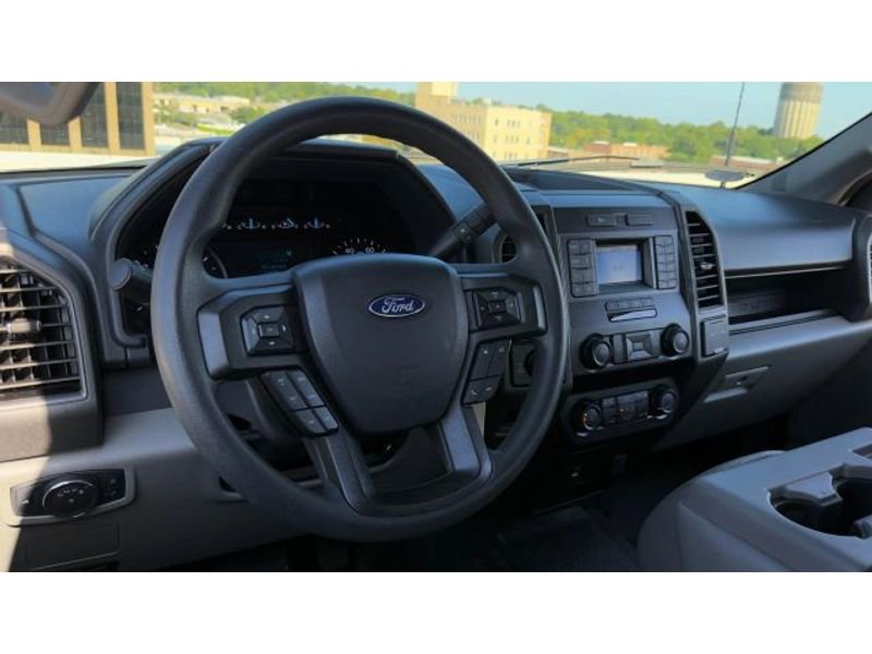 Used 2022 Ford F250 XL w/ Power Equipment Group image 27