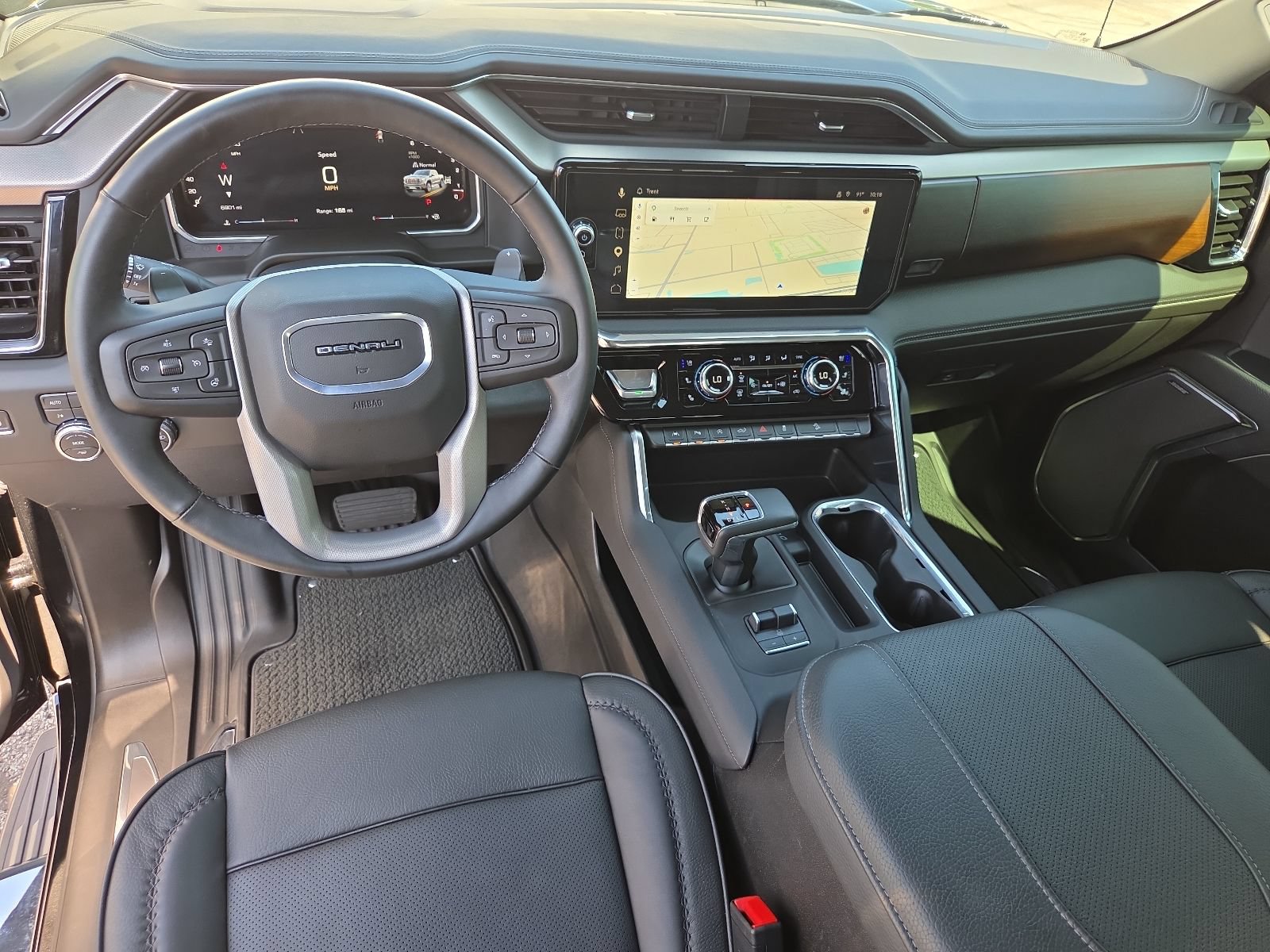 Used 2026 GMC Sierra 1500 Denali AWD/4WD image 6