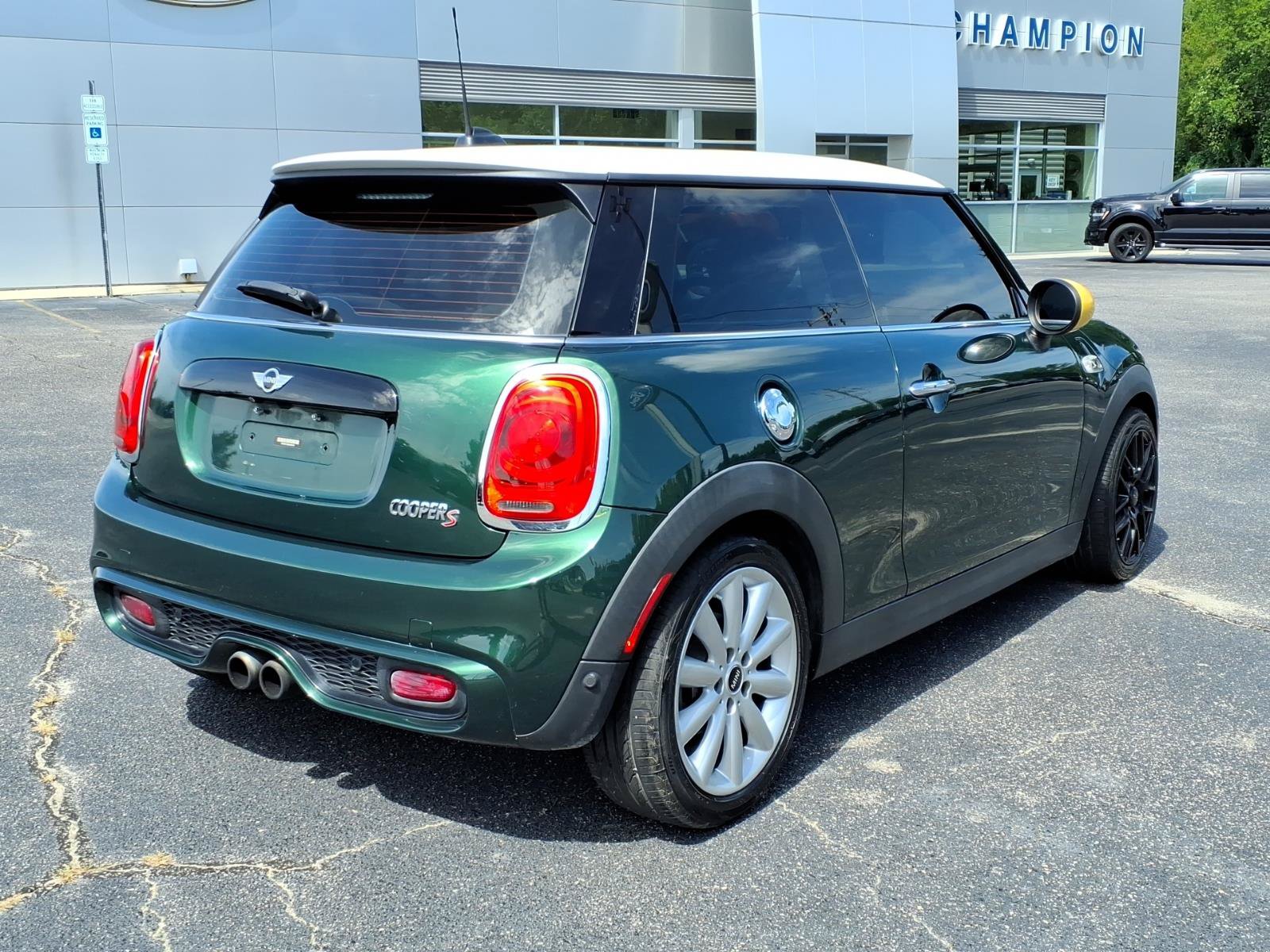 Used 2017 MINI Cooper S FWD image 27