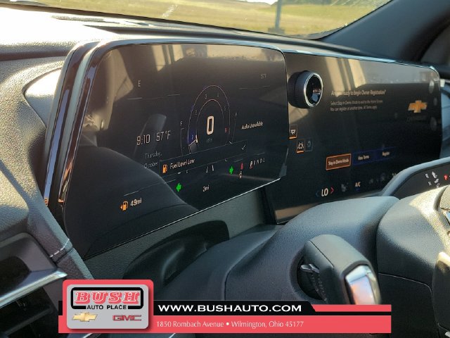 New 2027 Chevrolet Traverse LT w/ Driver Confidence Package FWD image 20