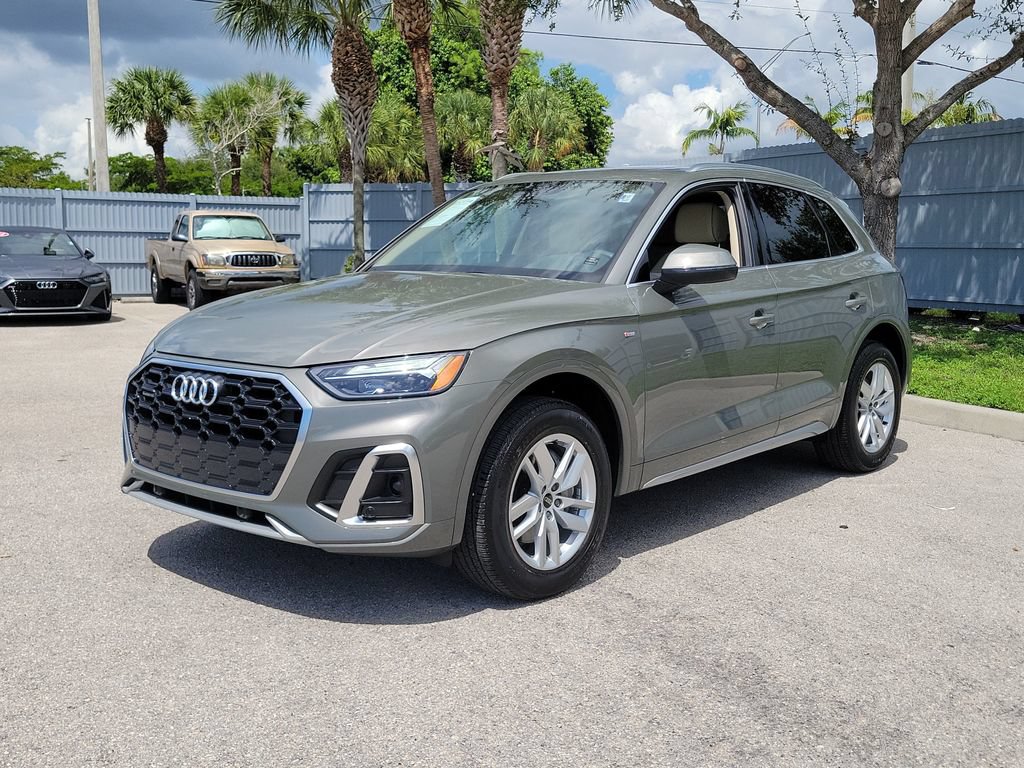 Certified 2024 Audi Q5 2.0T Premium AWD/4WD image 9