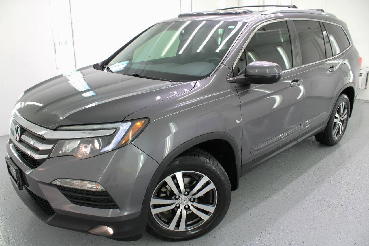 Used 2017 Honda Pilot EX-L image 2