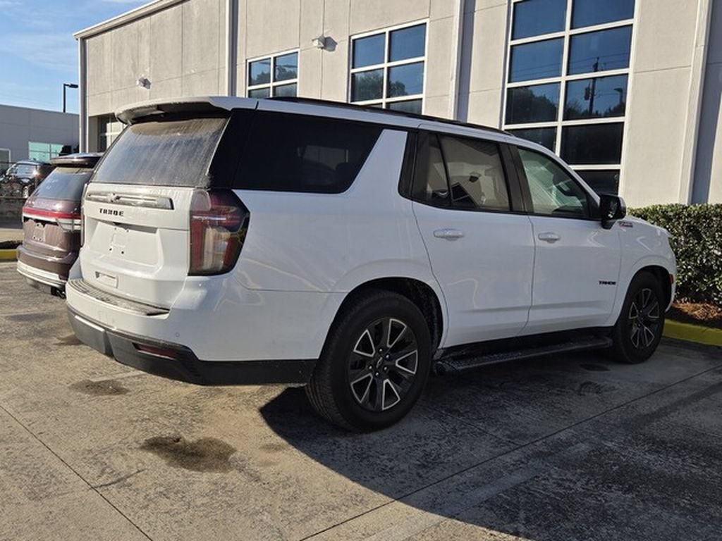 Used 2021 Chevrolet Tahoe Z71 w/ Z71 Off-Road Package AWD/4WD image 3