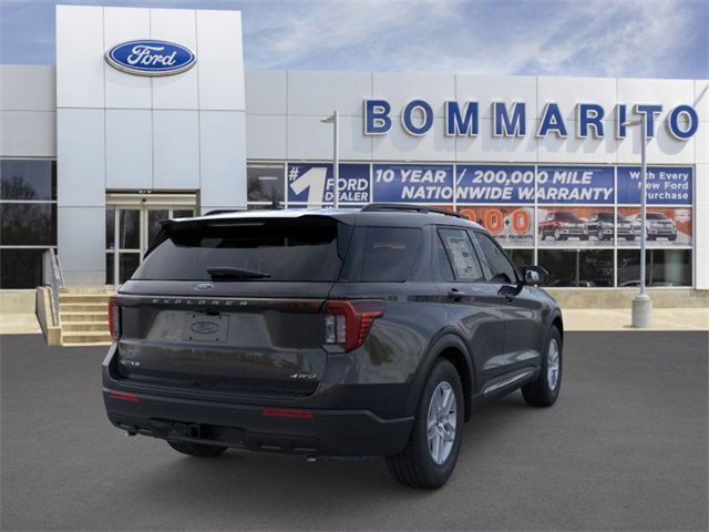 New 2025 Ford Explorer Active image 8