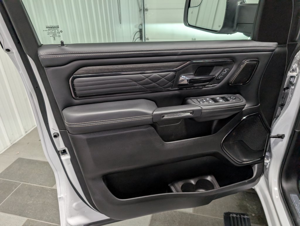 Used 2026 RAM 1500 Limited AWD/4WD image 14