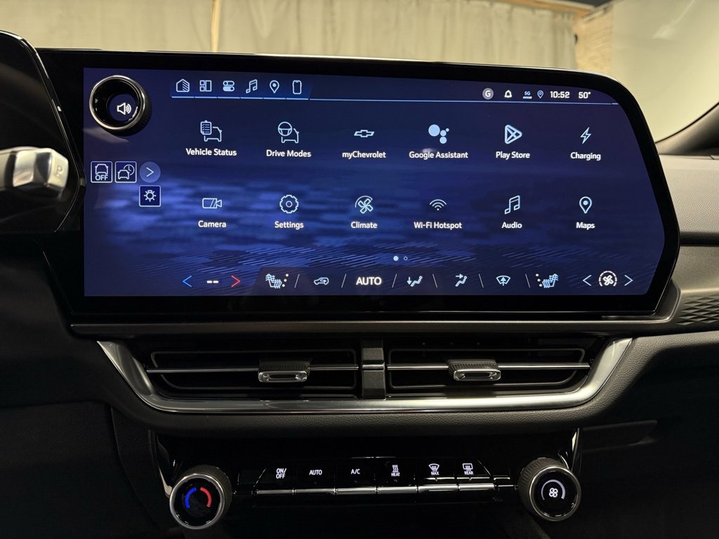 New 2026 Chevrolet Equinox EV LT image 29