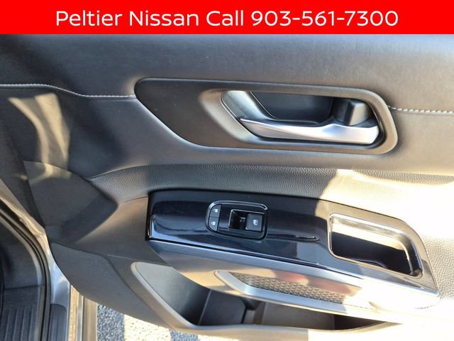 Certified 2022 Nissan Pathfinder SL w/ SL Premium Package FWD image 16