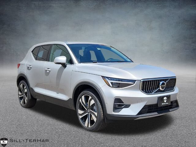 New 2025 Volvo XC40 B5 Ultra w/ Climate Package AWD/4WD image 1