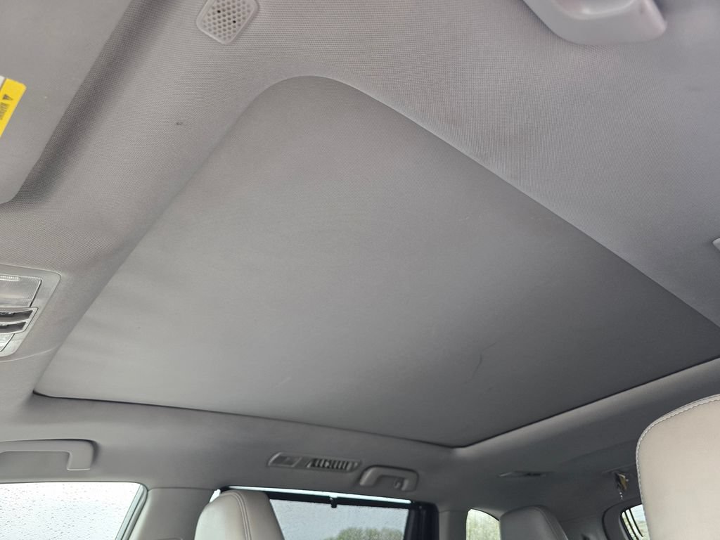 Used 2019 Toyota Highlander Limited Platinum AWD/4WD image 20