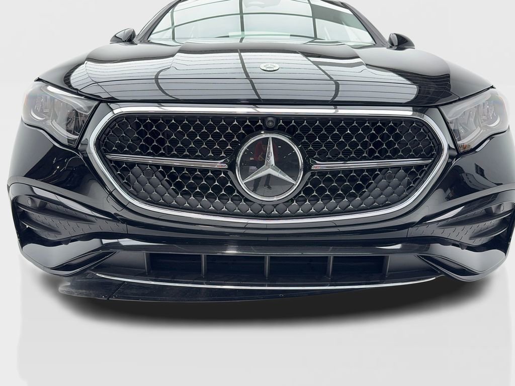 Used 2026 Mercedes-Benz E 350 Sedan image 4