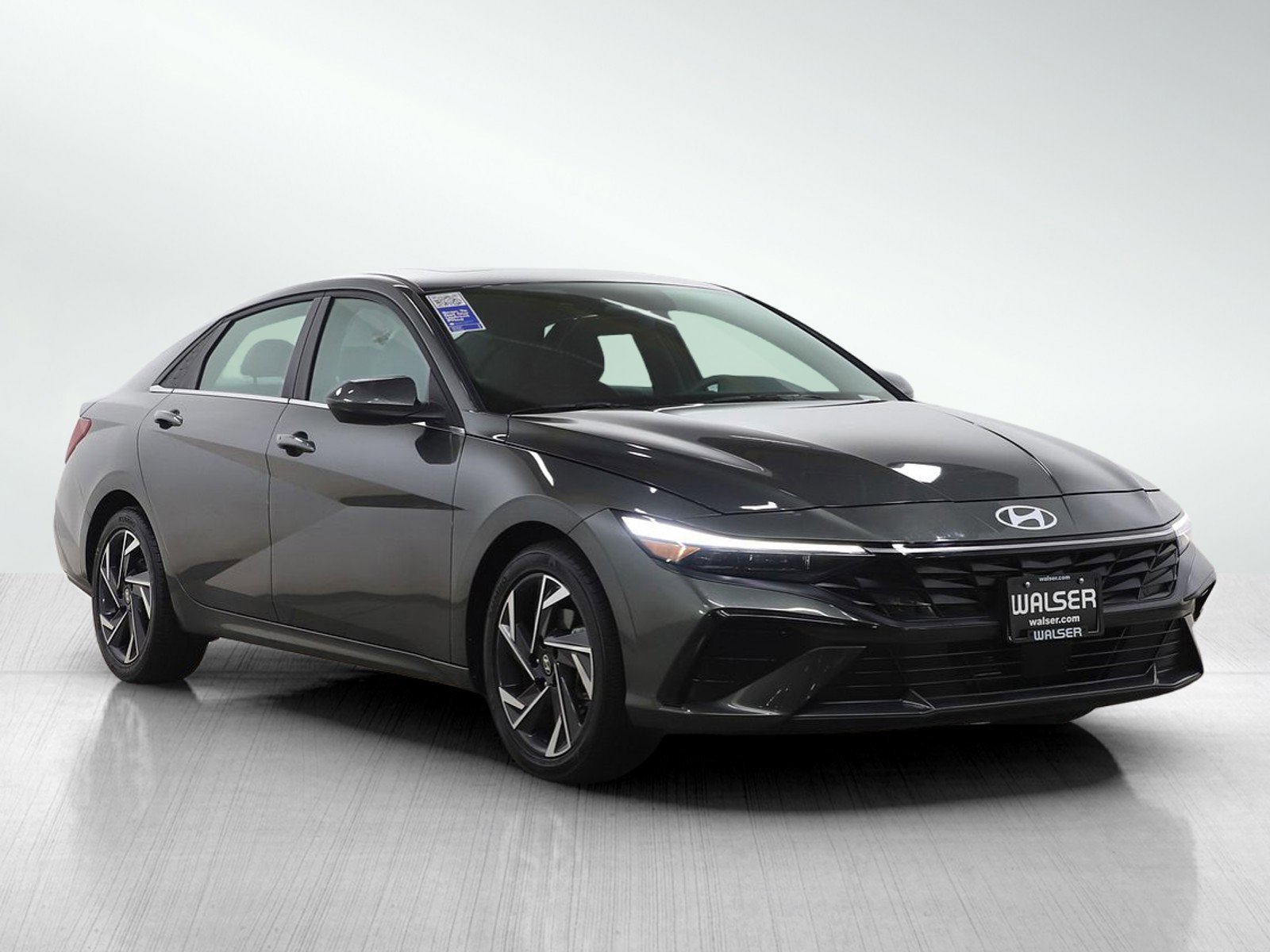 Used 2024 Hyundai Elantra SEL w/ Convenience Package image 7