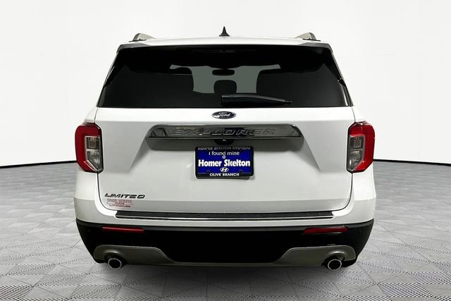 Used 2023 Ford Explorer Limited image 4