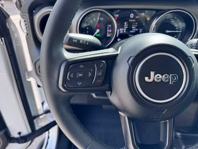 Used 2023 Jeep Wrangler Unlimited w/ Cold Weather Group AWD/4WD image 23
