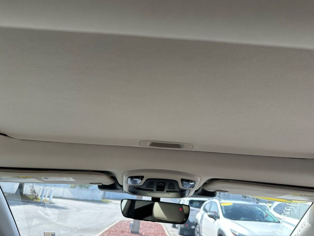 Used 2025 Subaru Outback Premium image 27