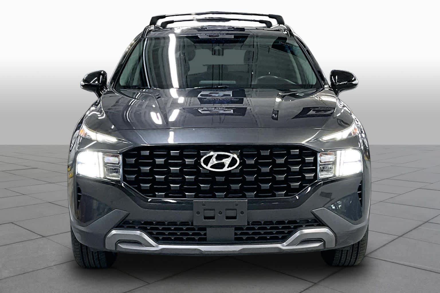 Used 2022 Hyundai Santa Fe XRT AWD/4WD image 3