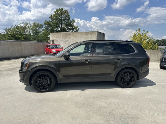 Used 2021 Kia Telluride SX w/ Nightfall Edition Package AWD/4WD image 9