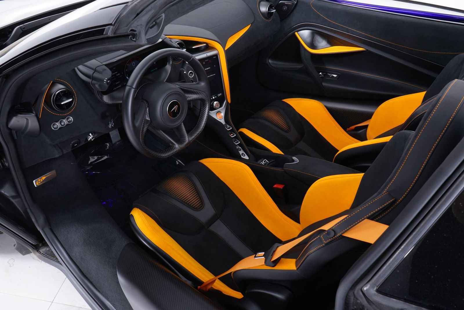 Used 2025 McLaren 750S Spider RWD image 24