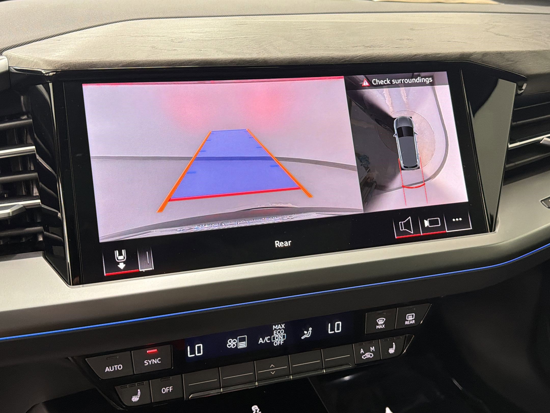 Used 2025 Audi Q4 e-tron Premium Plus w/ Premium Plus image 22