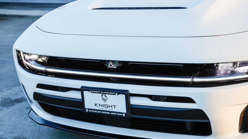New 2026 Dodge Charger R/T AWD/4WD image 6