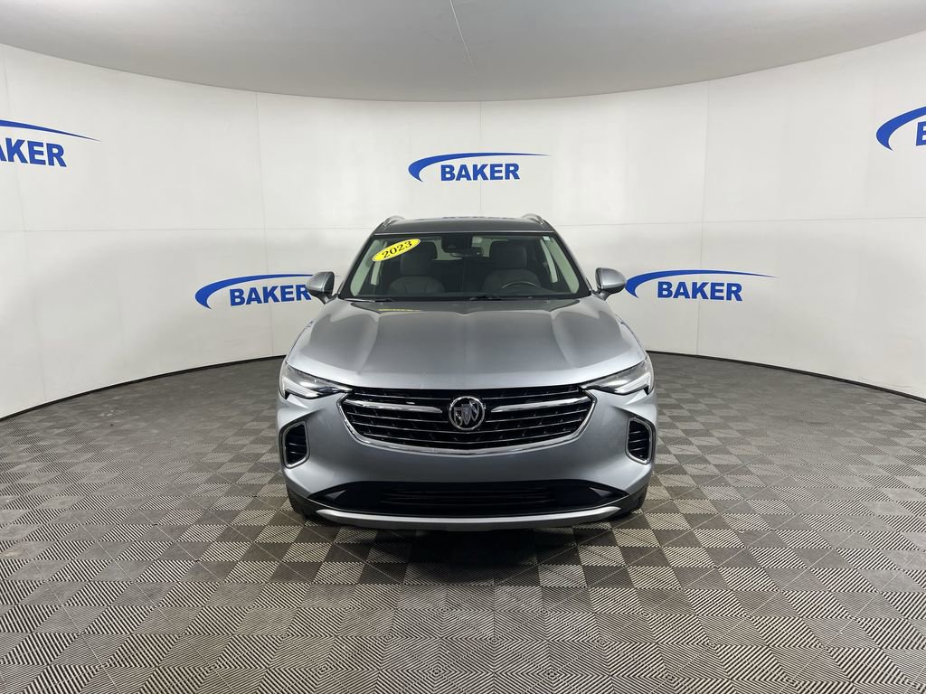 Used 2023 Buick Envision Preferred image 3