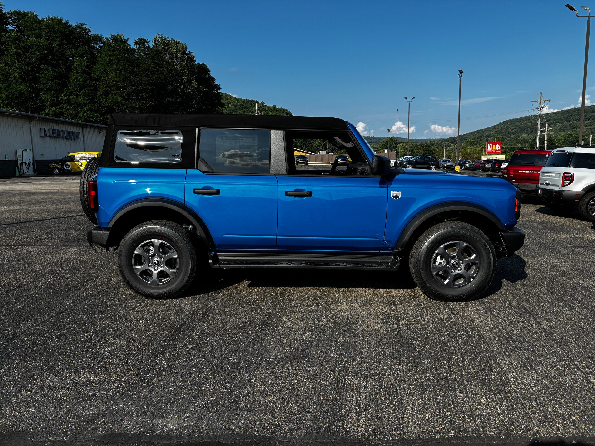 New 2026 Ford Bronco Big Bend AWD/4WD image 4
