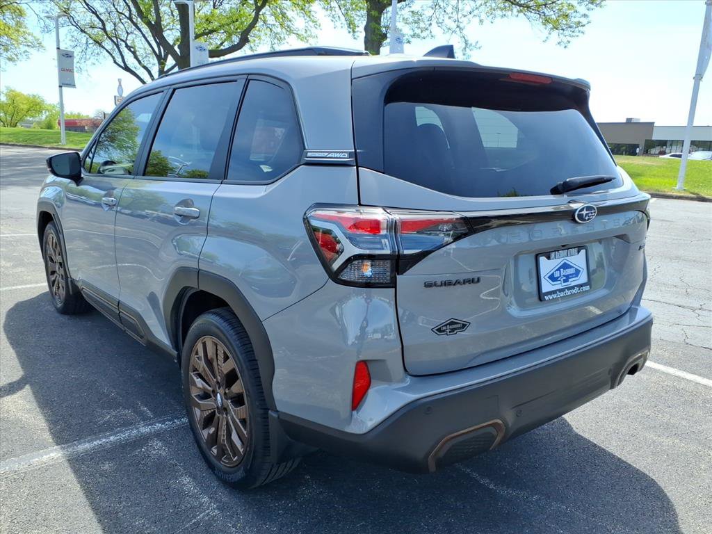 Used 2025 Subaru Forester Sport AWD/4WD image 5