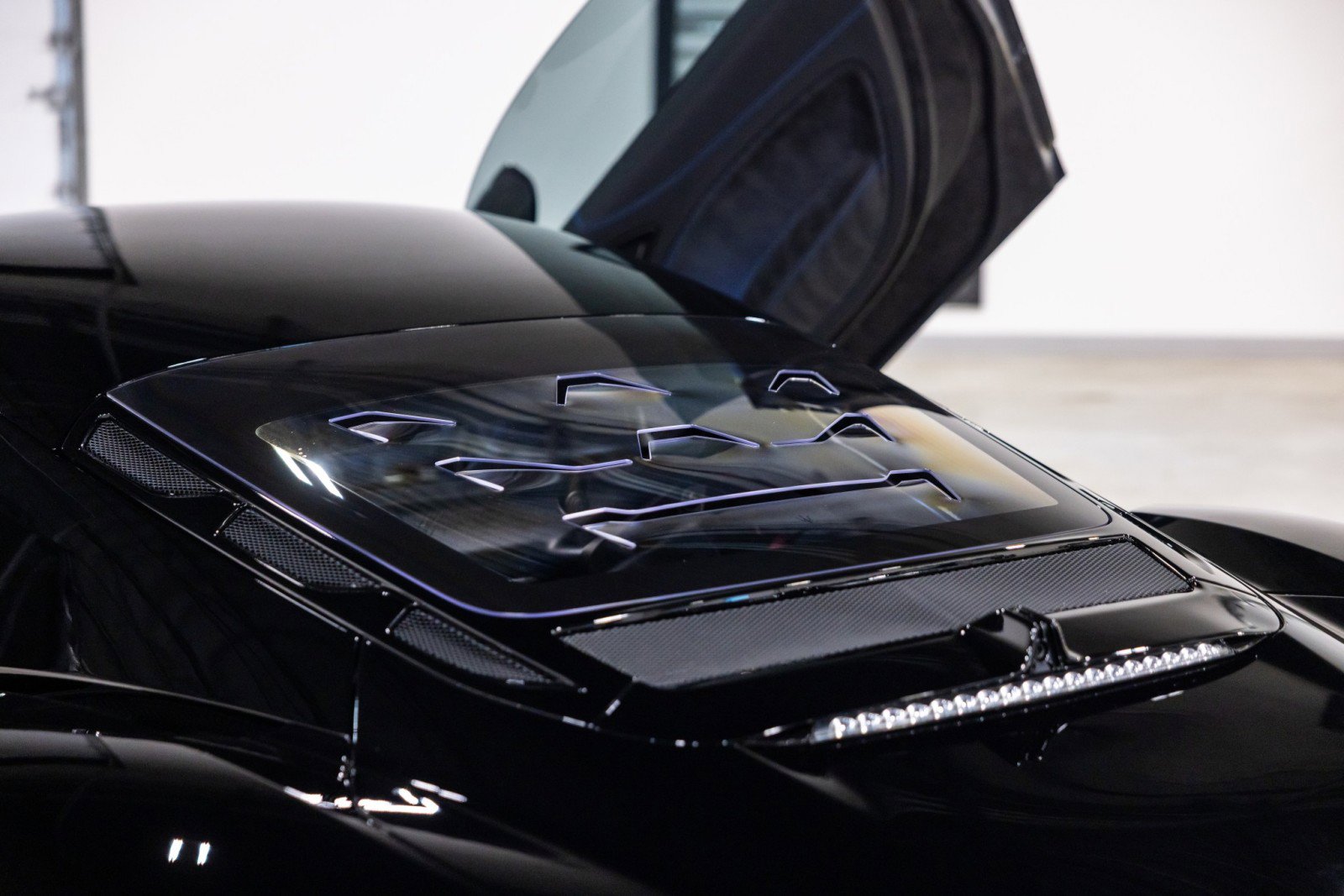 Used 2022 Maserati MC20 Coupe RWD image 16