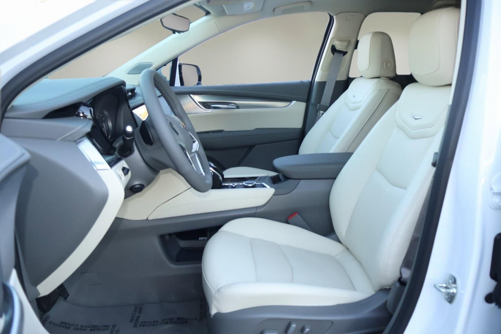 New 2026 Cadillac XT5 Premium Luxury w/ Driver Assist Package image 12