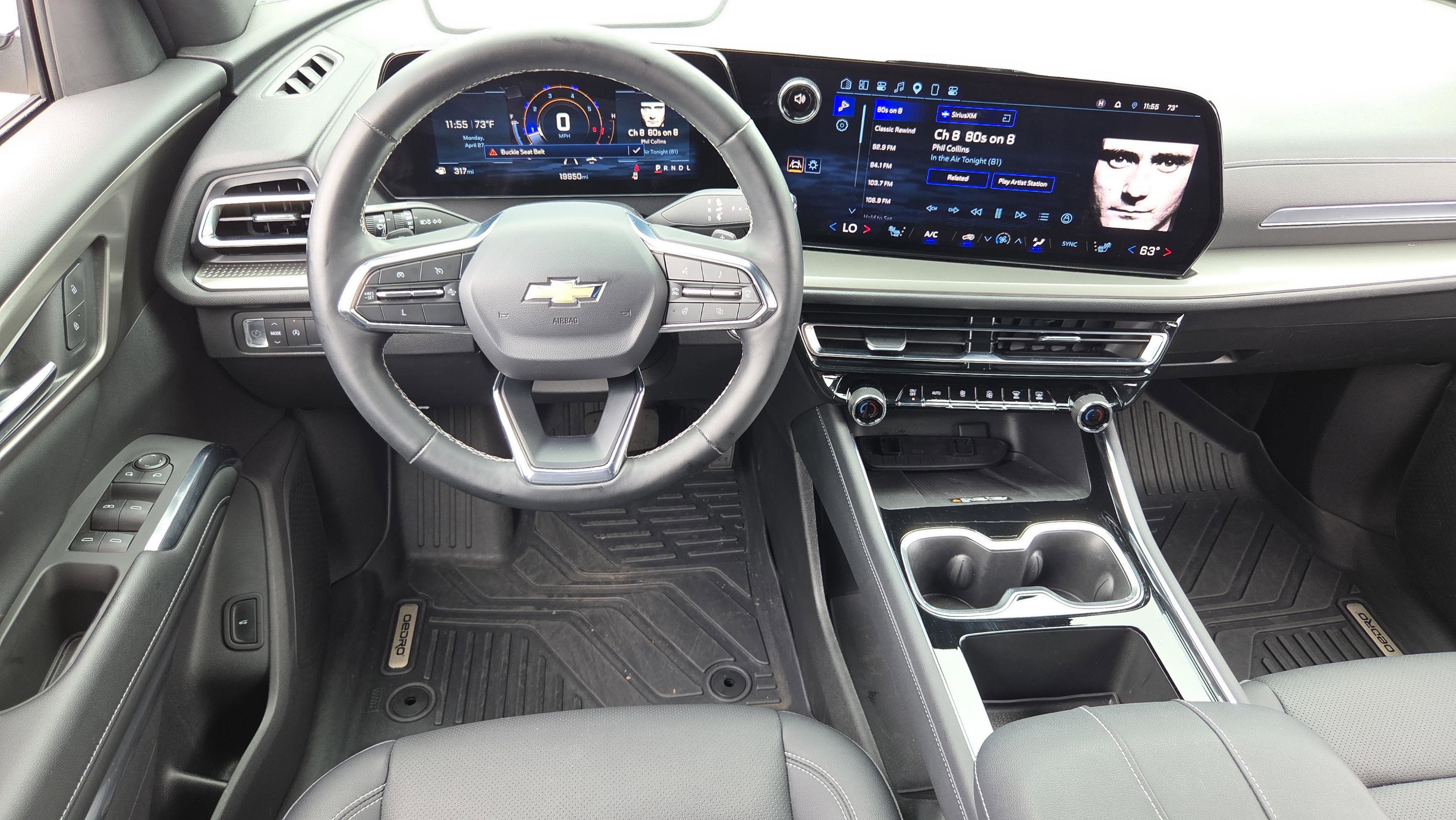 Used 2025 Chevrolet Traverse LT w/ Sun and Wheel Package FWD image 10