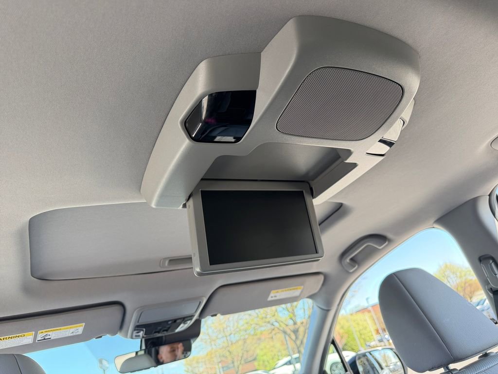 Used 2022 Honda Pilot Elite image 30