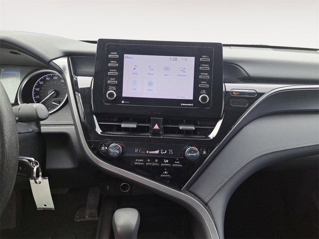 Used 2024 Toyota Camry LE image 11