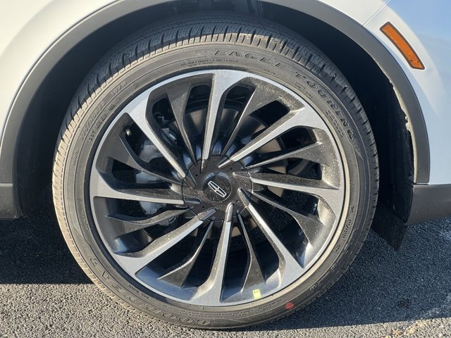 New 2026 Lincoln Aviator Reserve image 7